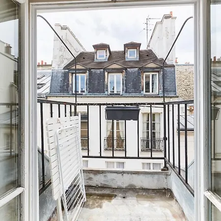 Апартаменты Francs Bourgeois - Le Marais